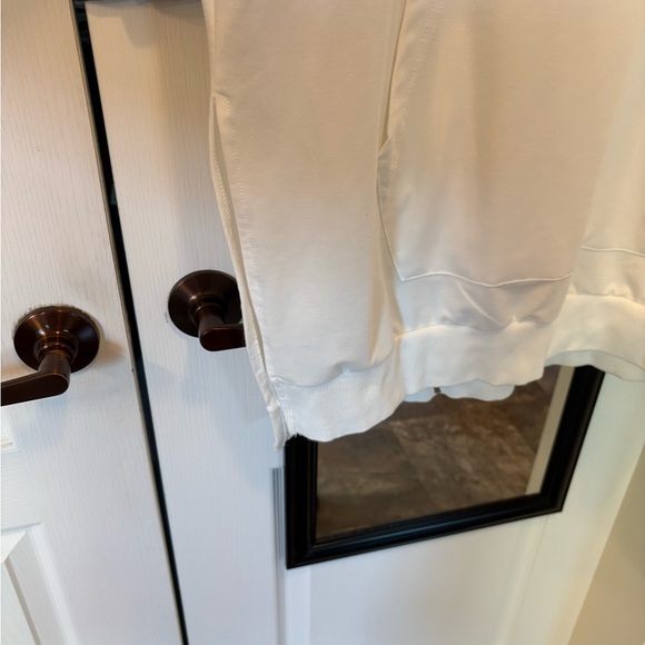 SHEIN Olive Green Pants - Picture 3 of 4